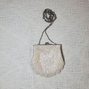 Valerie Stevebs Cream Shell Shaped Beaded Clutch